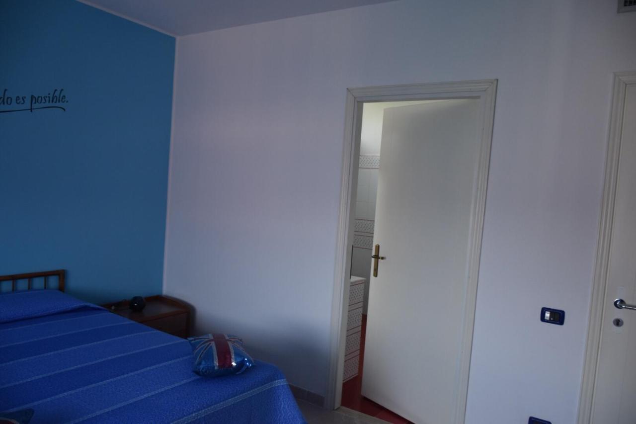 Bed and Breakfast Sa Mariposa Muravera Esterno foto