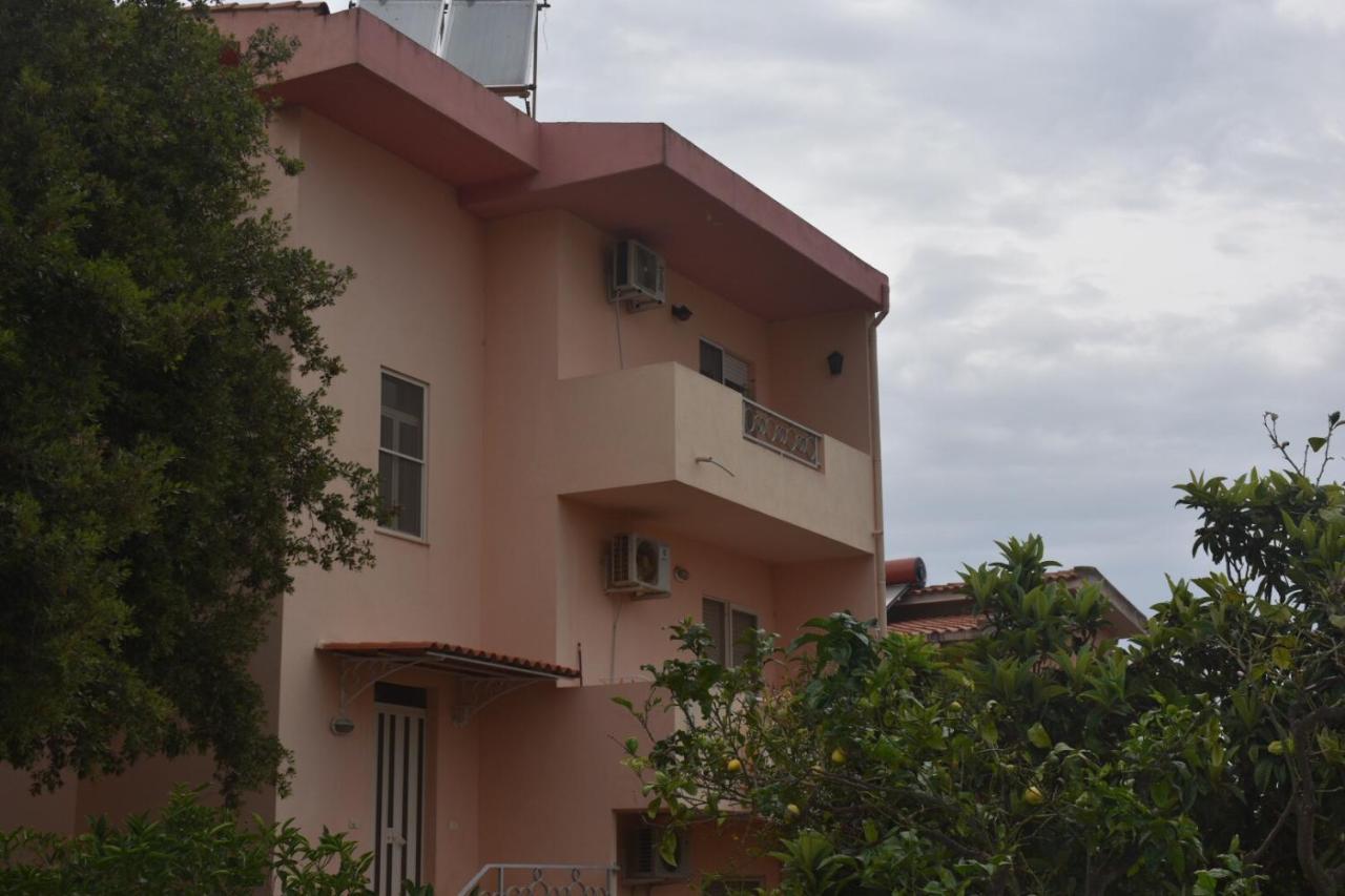 Bed and Breakfast Sa Mariposa Muravera Esterno foto